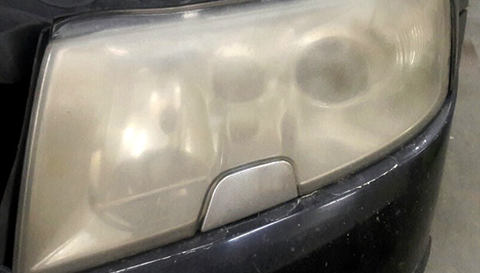 Смутні фари до шліфування.