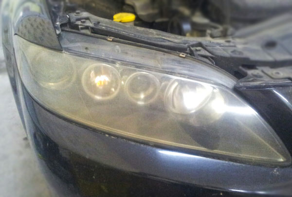 Фари до відновлювальних робіт.